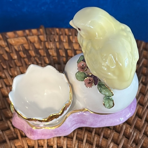 Katherine Katherine’s Collection Set of 2 Porcelain Hand Painted Easter Chick Egg Holders